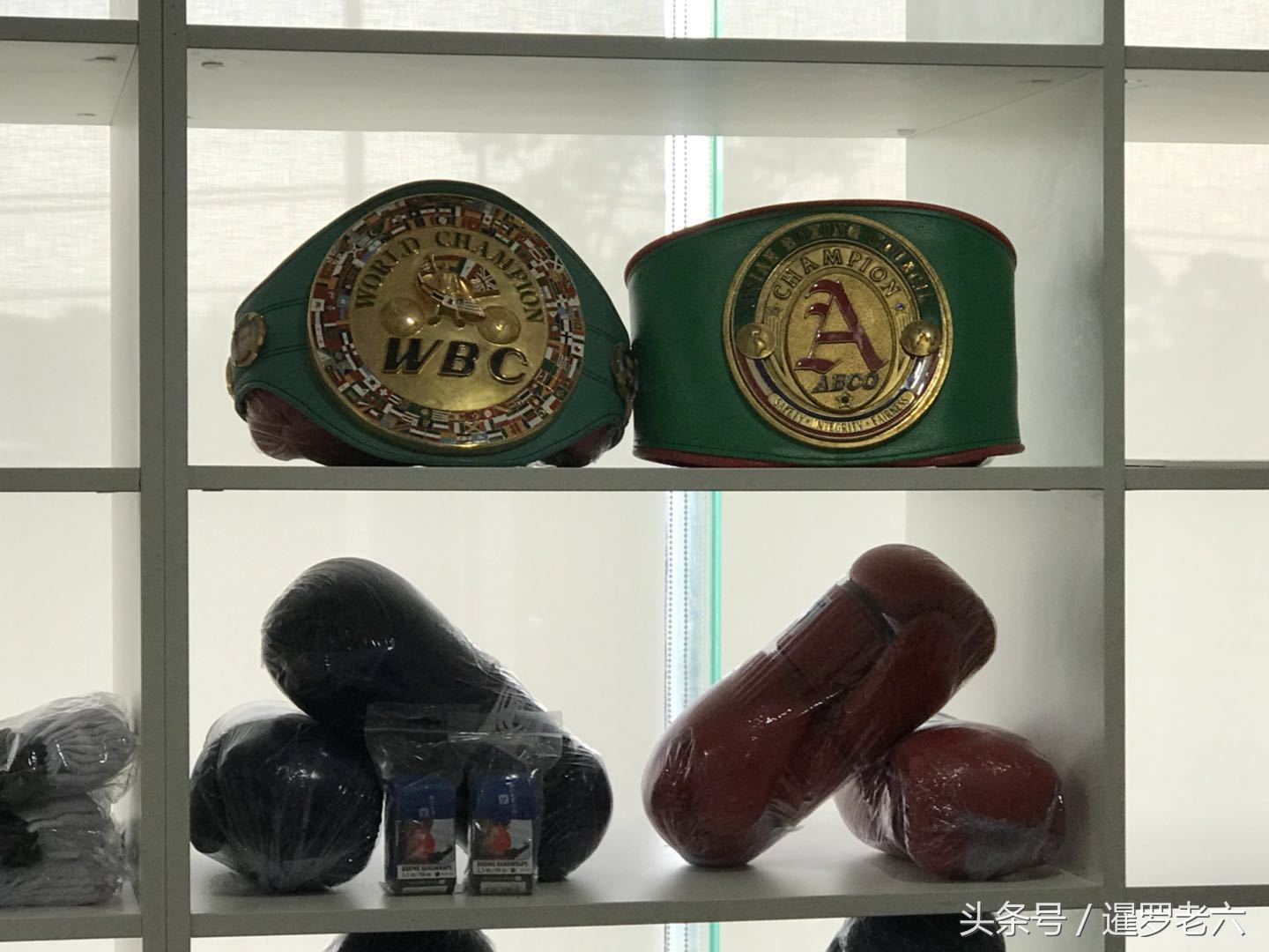 泰国报个“泰拳班”，练十次收费八百元，贵不？教练还有金腰带！