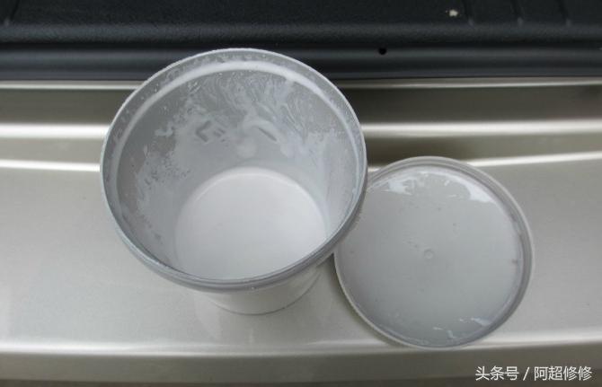 汽车小刮小蹭教你分分钟修复神技,汽车小刮痕处理妙招新手开车怕刮