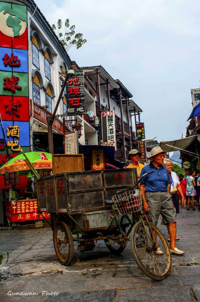 阳朔县的古街在哪里,阳朔历史视频