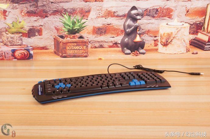 机械键盘价格打下来了,机械键盘价格比前几年降了