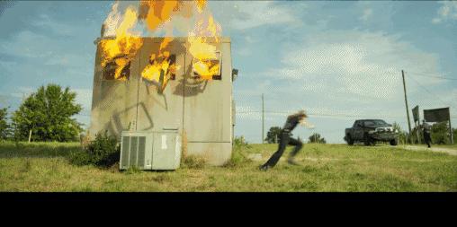 炫技烧脑、阴差阳错——看几个非专业小人物如何走上“致富之路”