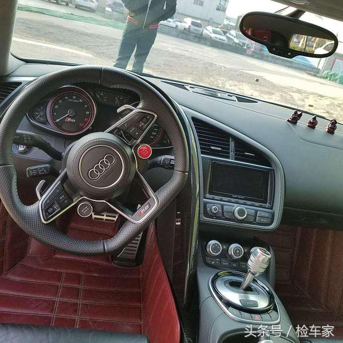 历史最贵奥迪r8落地价,超跑贬值率