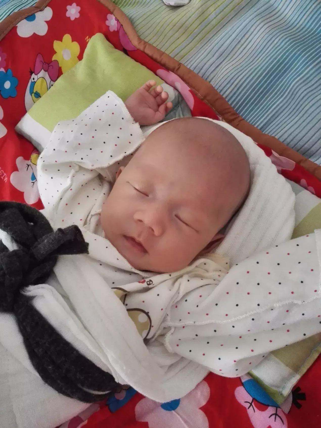 宝宝快速睡眠小妙招,一招让宝宝深度睡眠