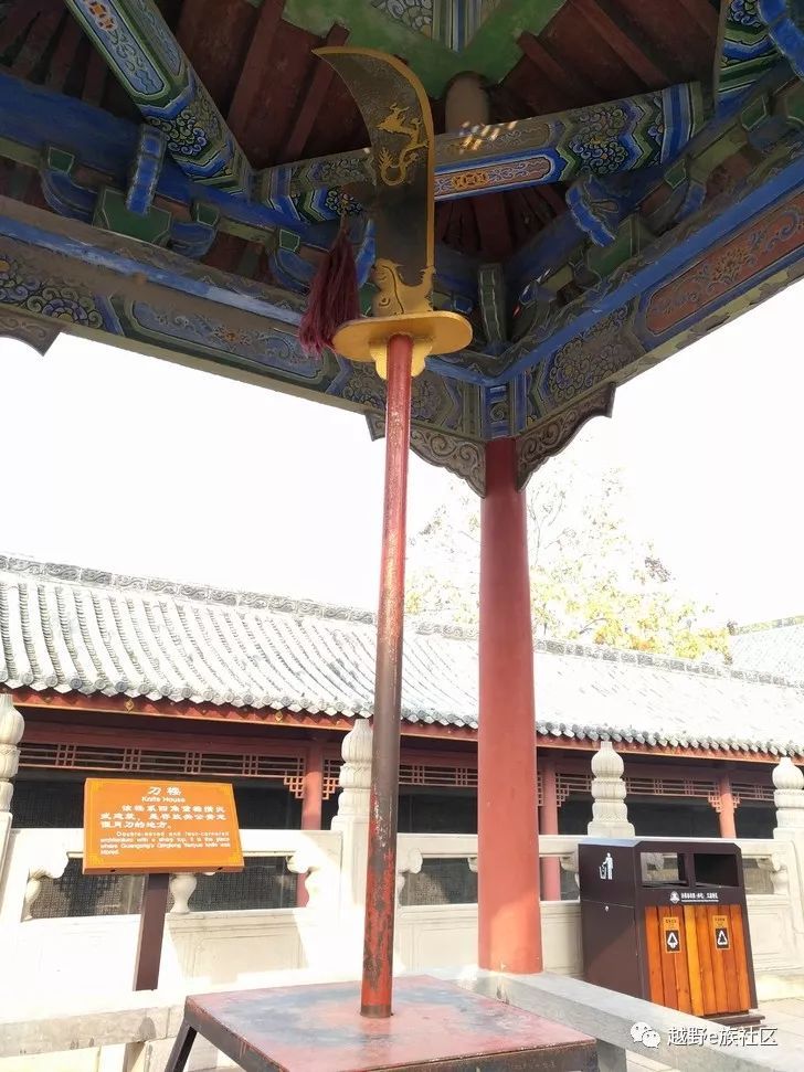 从瑞丽去畹町的路上,去畹町的路上