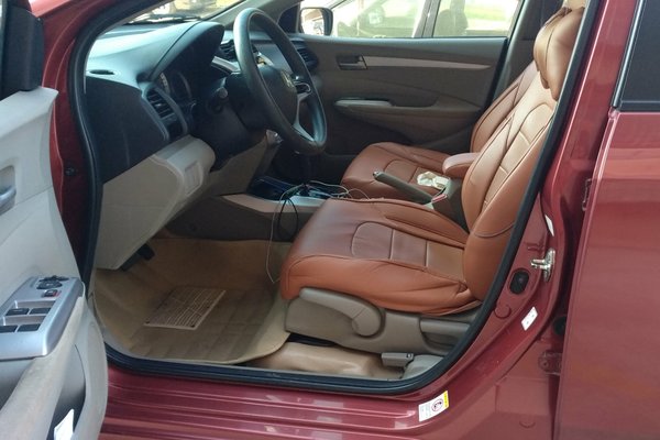 2017年本田锋范自动1.5cvt二手价,本田经典锋范2015款二手多少钱