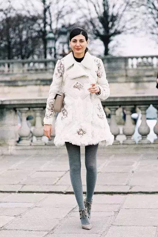 冬天薄款连裤袜怎么穿比较好看,秋冬必备的连裤袜