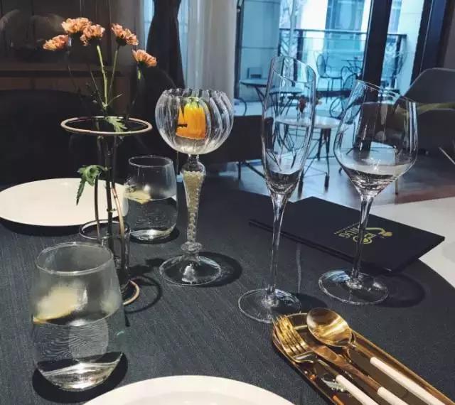 郑州袋鼠先生西餐厅,郑州丹尼斯七天地西餐厅