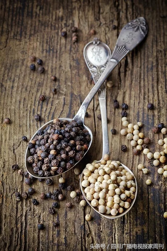 冬季泡脚暖身暖心,驱寒温肺泡脚