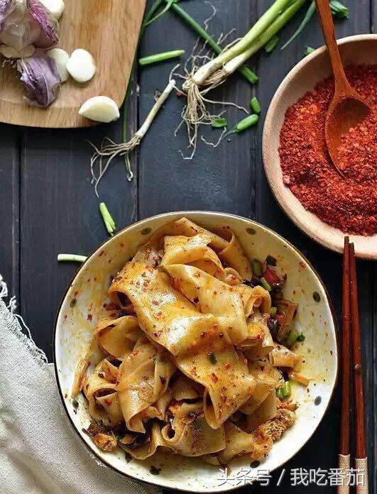 陕西美食牛肉biangbiang面,陕西小吃biangbiang面怎么写