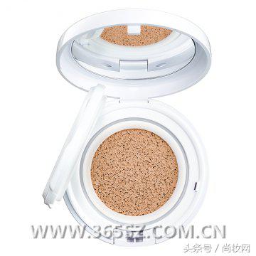 中草集养肤气垫,全球最好用的10款气垫粉底