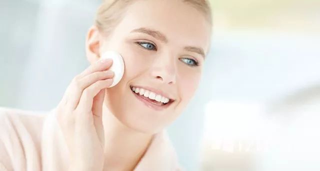 南方小孩来北方冻哭,南方小孩哭着要暖气