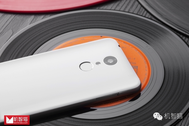 360f4多少钱,360f4标准版怎么样