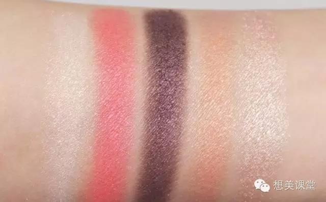 这些眼影盘，怎么也得有一个吧？！