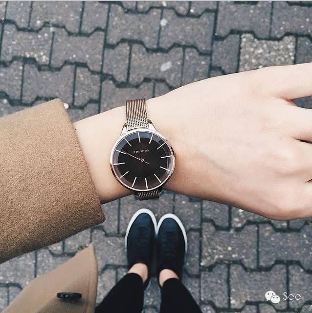 18万左右的名表,1500元左右的dw手表