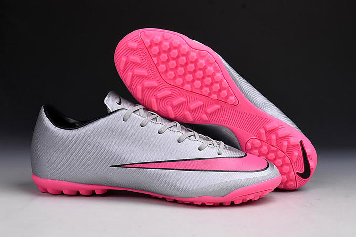 如何让你的女朋友爱上足球的视频,让女朋友彻底爱上足球