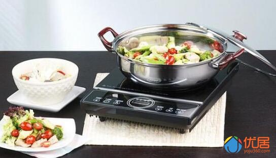 新铝锅变黑了罪魁祸首竟然是烧了水