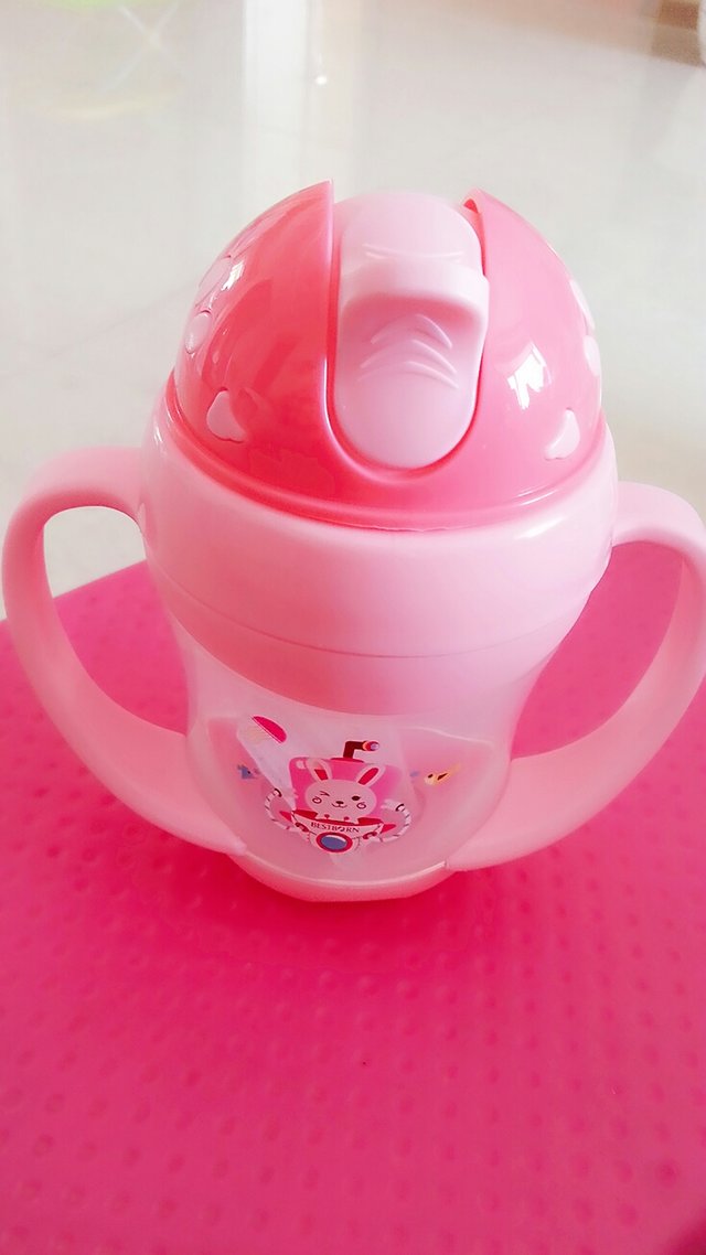 换个水杯宝宝不喝水怎么办,治宝宝不爱喝水的杯子