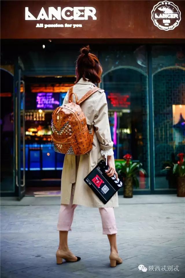 说出你们在酒吧被撩的经历？我面膜笑裂了！丨谁是忒色街拍NO.