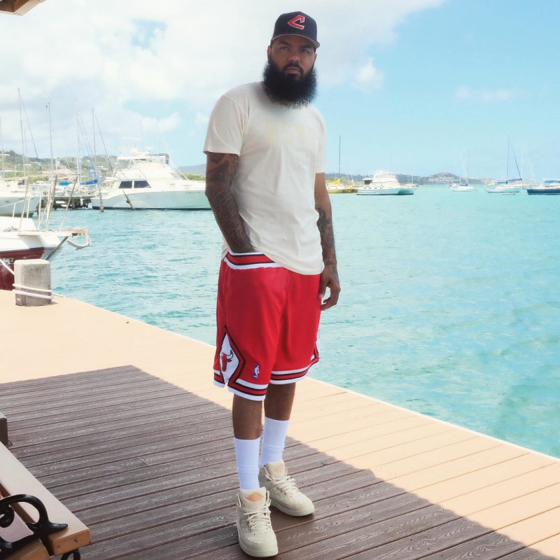 一周球鞋明星上脚,球星每日上脚球鞋