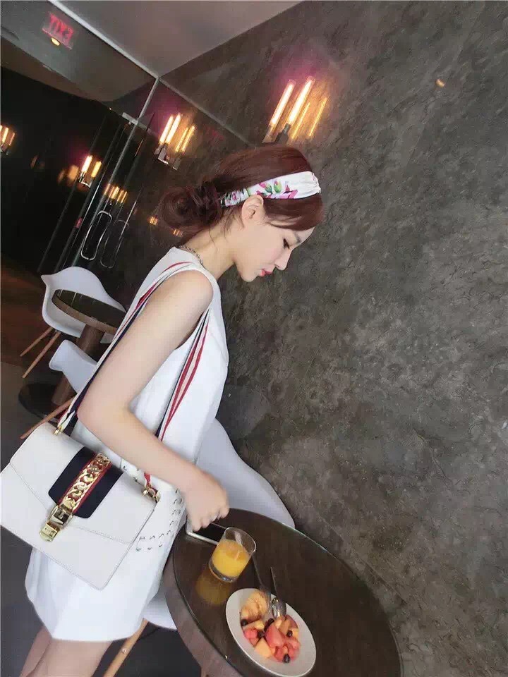 gucci包包经典入门款sylvie,gucci不值得买的十大必买经典款包