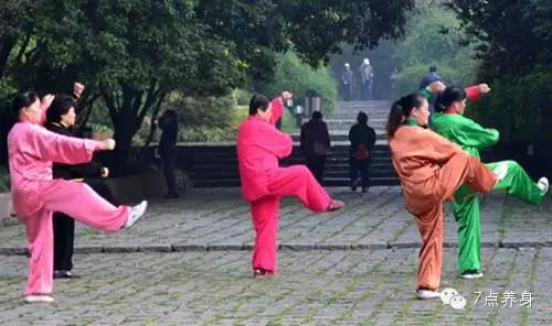 金鸡独立方法及功效,金鸡独立降血糖