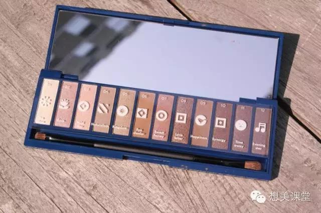 这些眼影盘，怎么也得有一个吧？！