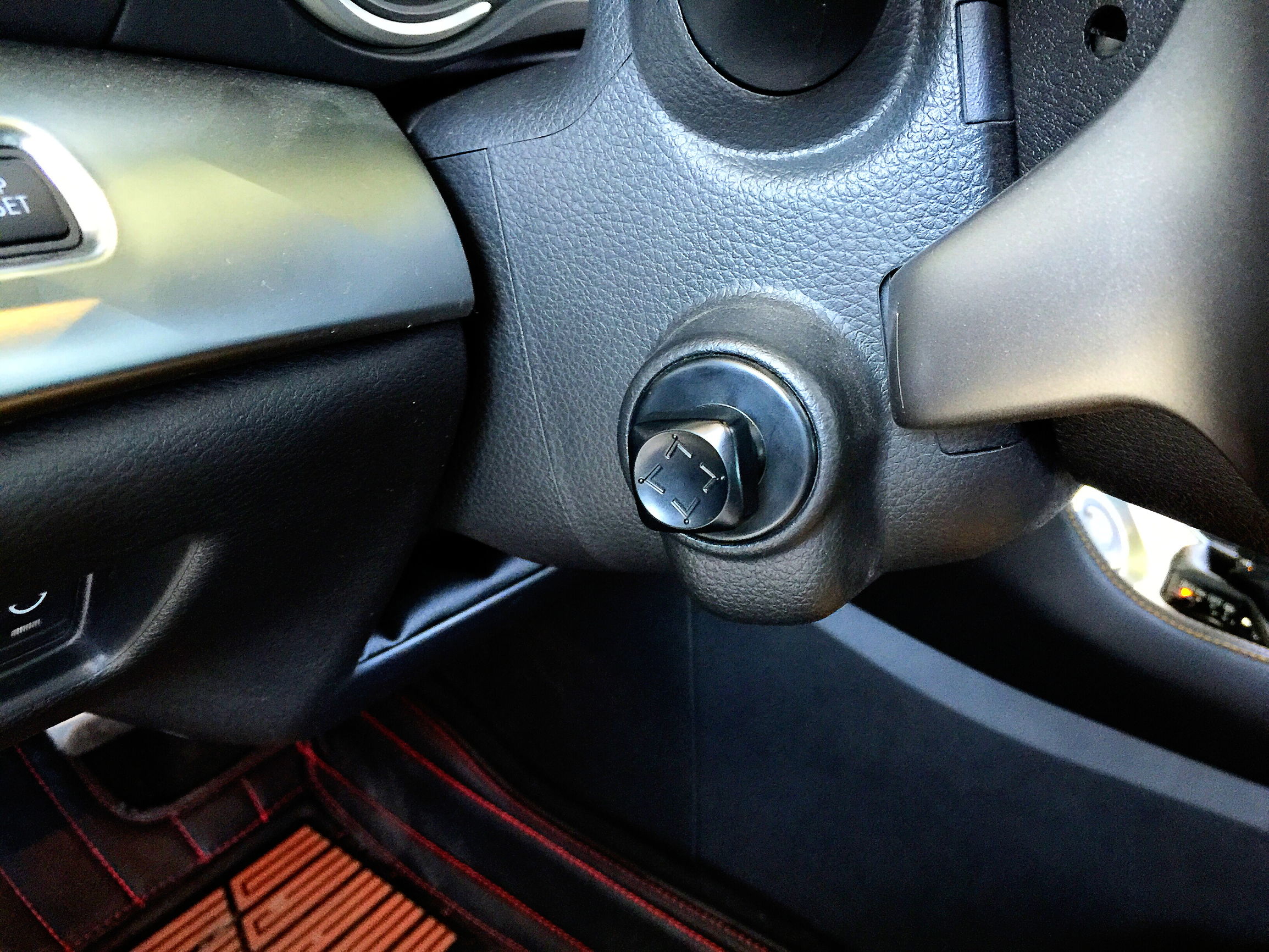 东风日产探陆实车到店,东风日产西玛6座