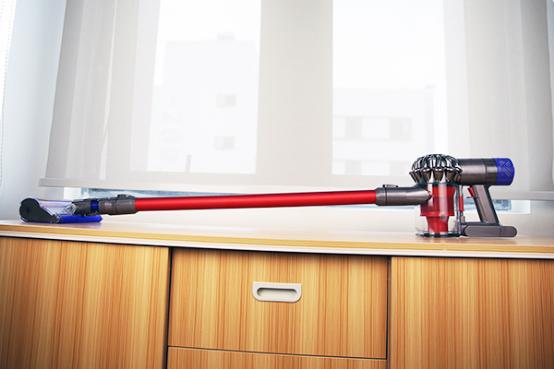 dyson戴森v8absolute手持吸尘器,dyson戴森v8除螨吸尘器测评