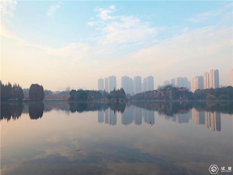 最惊艳的手机iphonex,iphonex亮相到底有多惊艳