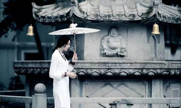 美文秋天欣赏,美文余秋雨