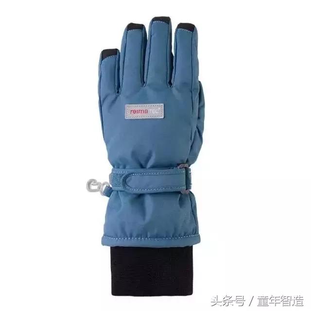 儿童滑雪必备物品清单,儿童滑雪需要自备什么装备