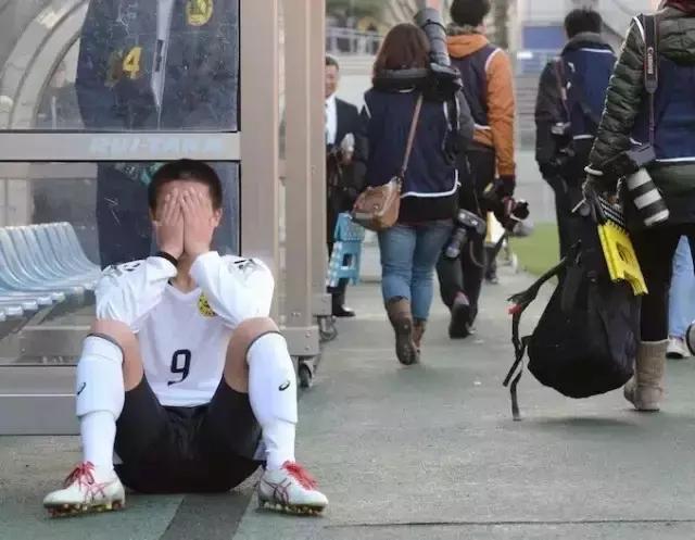 当今校园足球,校园足球呢