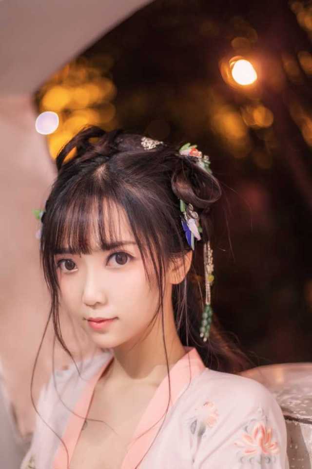 国外穿汉服上街,在日本穿汉服上街看路人反应