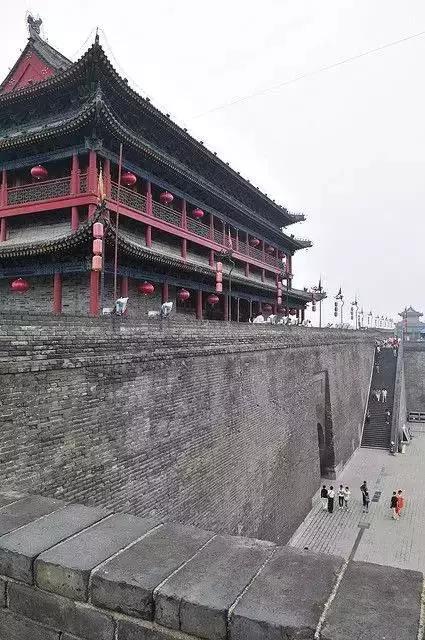 成都西成高铁旅游攻略,西成高铁和川青铁路