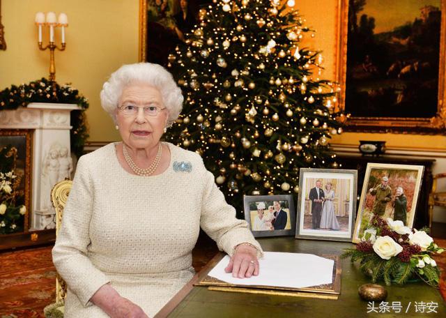 英国女王一顿饭吃多少道菜,英王室女王圣诞节