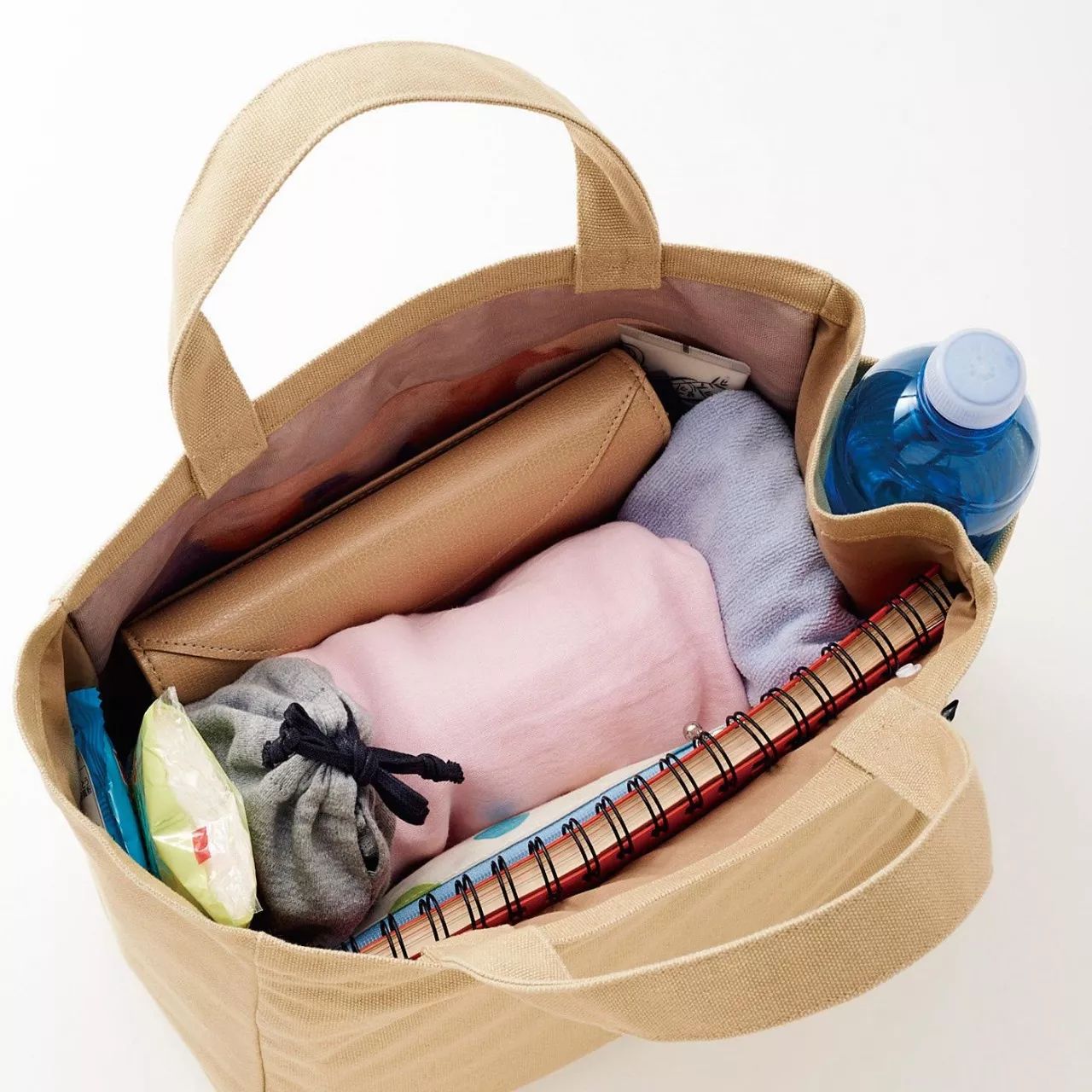 对不起，不能我一个人穷！只能把这些美翻了的猫咪美妆安利给你了