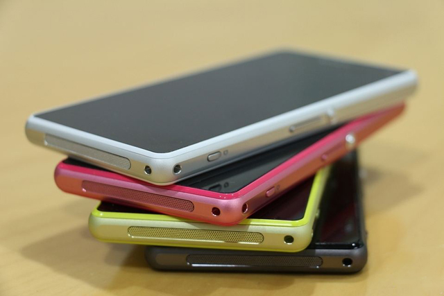 索尼compact骁龙845,索尼全面屏手机最新款