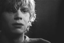 上周我们真的在电影院里住了两天