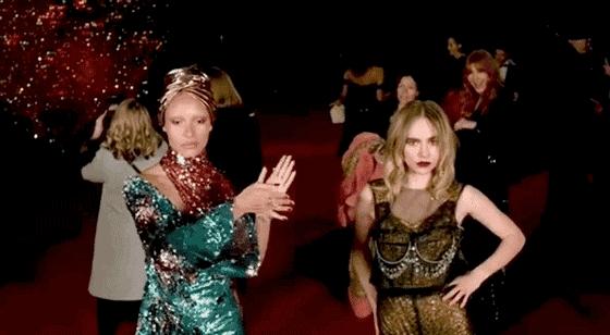 rihanna最新出街,rihanna街头