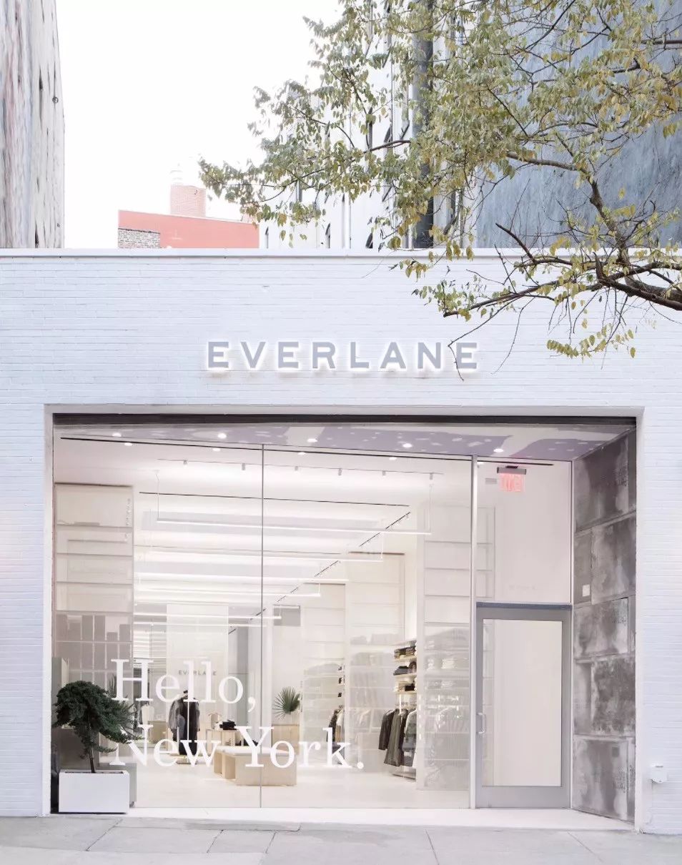 rihanna时髦精,rihanna个人品牌秀