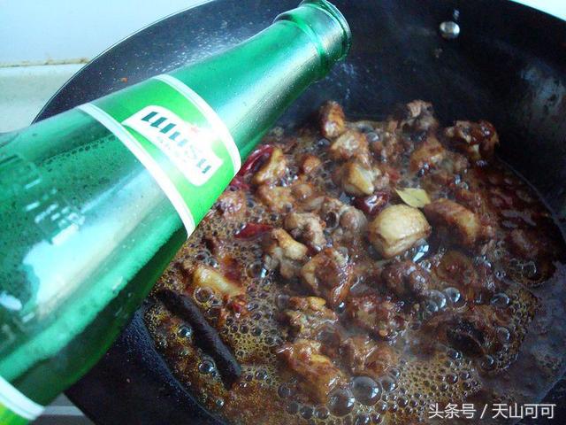 又麻又辣的干锅鸭,干锅鸭怎么做更好吃