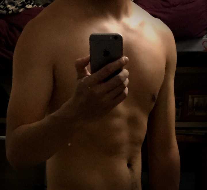 系统健身一年半胸肌变化,健身怎么让胸肌更有型