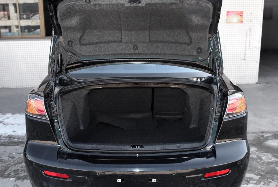 想花6万买辆手动挡的翼神？不好意思，我不卖！