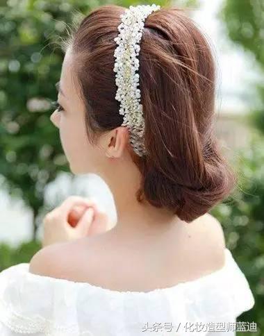 头发碎发多了怎样扎好看,头发碎发太多怎么弄发型