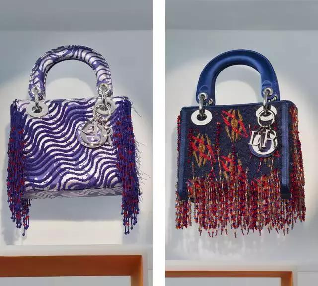 女生该不该买奢侈品牌包,背名牌包一定是虚荣吗