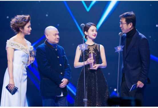 赵丽颖被人点评,赵丽颖被问及原因不禁让人落泪