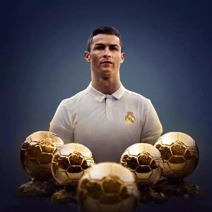 梅西和c罗的黄金战靴,纪念c罗五次金球奖推出的球鞋