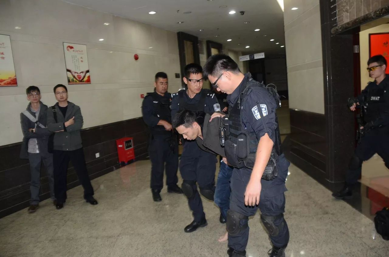 饶平汫洲枪杀案死者,潮州饶平汫洲枪击案视频