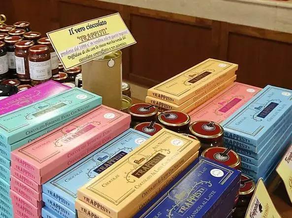 去西班牙旅行买什么纪念品,去罗马买什么奢侈品最划算