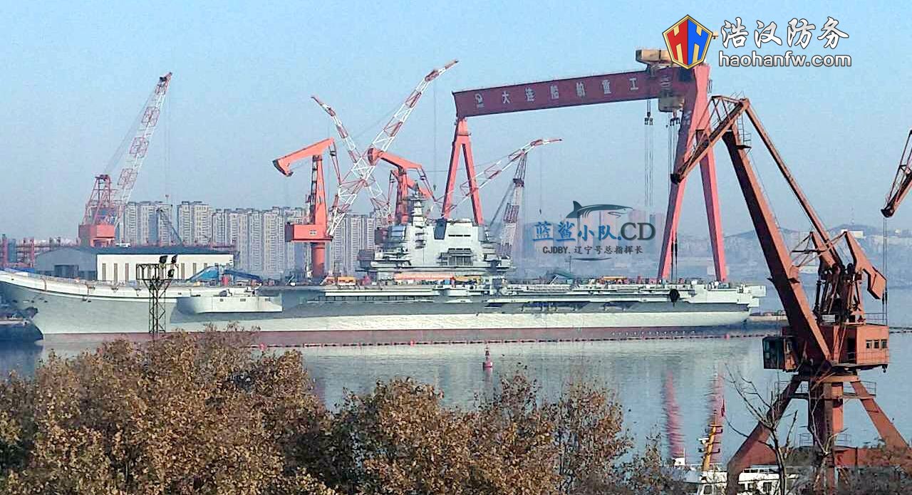 002航母是滑跃还是弹射,002航母船鼻艏